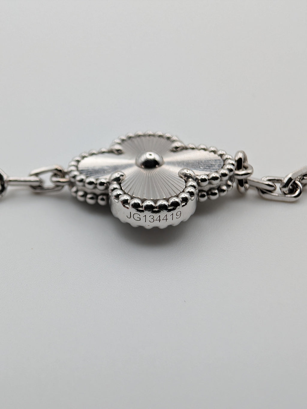 Van Cleef & Arpels Vintage Alhambra 5-Motif Bracelet - Guilloché White Gold