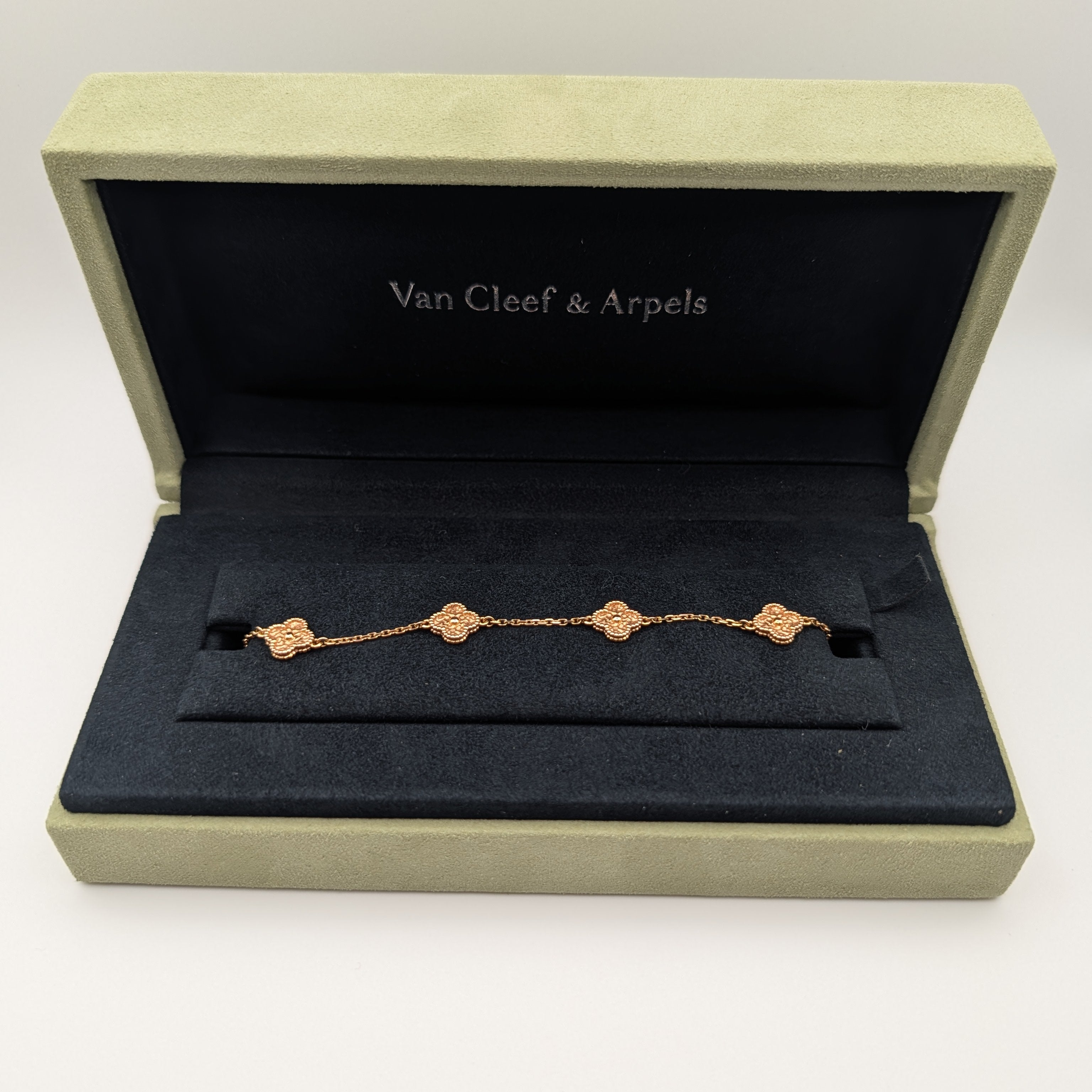 Van Cleef & Arpels Sweet Alhambra 6-Motif Bracelet - Guilloché Gold