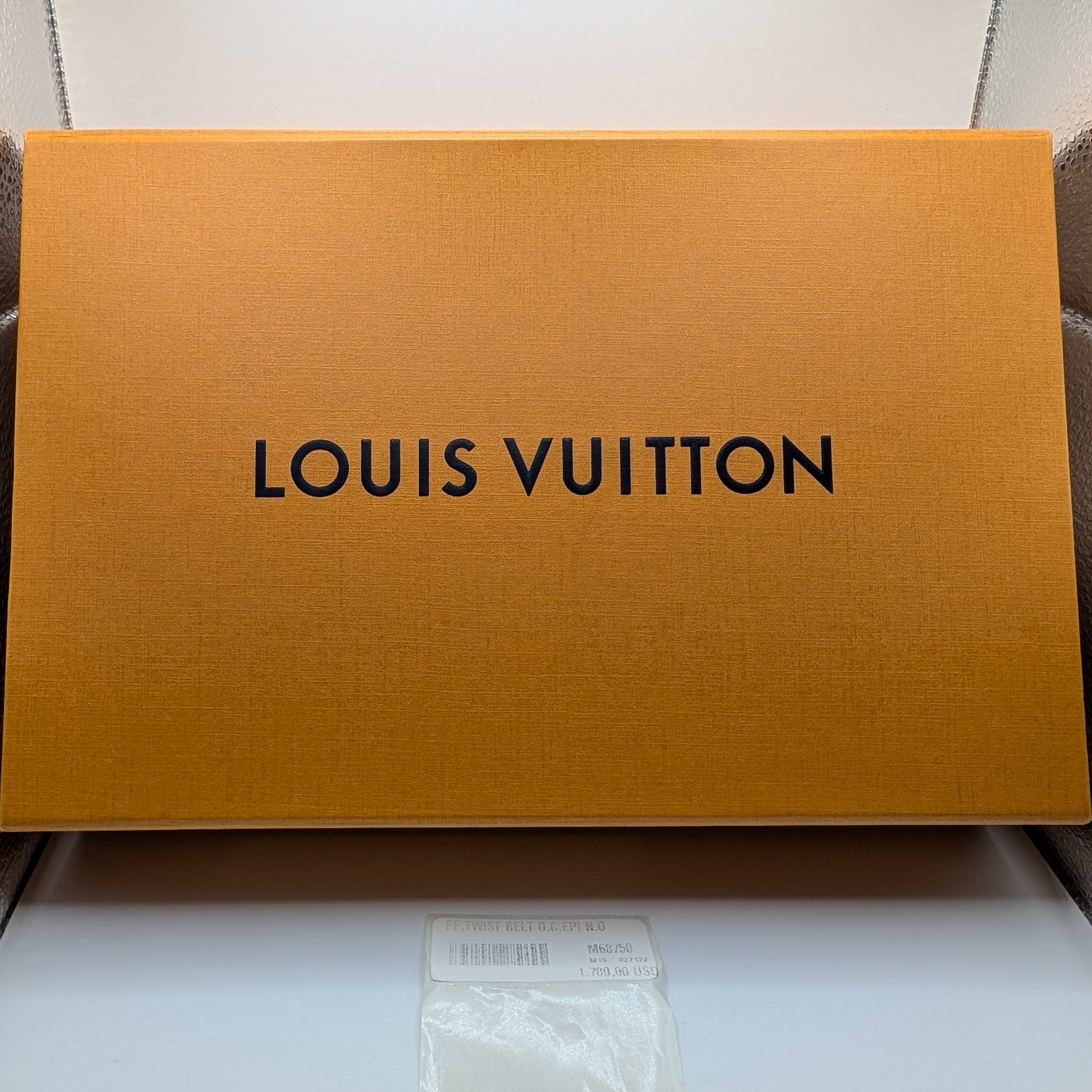 Louis Vuitton Black Epi Leather Twist Wallet on Chain m68750